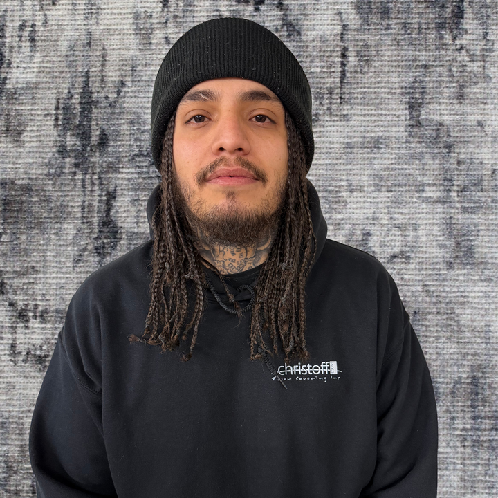 Lorenzo Vela - Installer