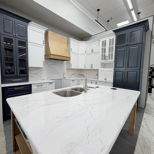 Christoff and Sons Floor Covering Inc - Battle Creek Showroom (2)