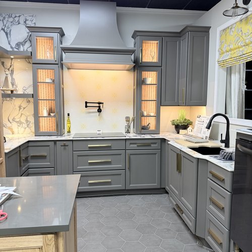 Christoff and Sons Floor Covering Inc - Jackson Showroom (2)