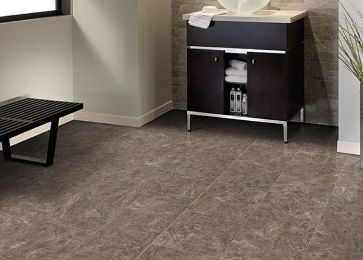 Luxury vinyl flooring in Jackson, MI from Christoff and Sons Floorcovering