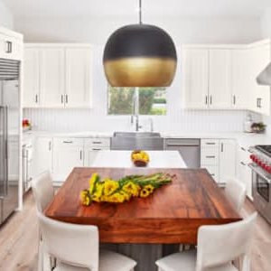 Wellborn Cabinet available in Jackson, MI from Christoff and Sons Floorcovering